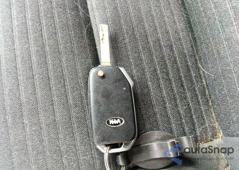 2021 Kia Soul S из США, поврежденный, VIN KNDJ23AUXM7137395